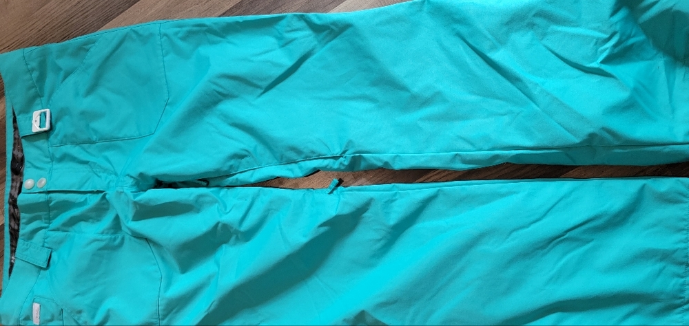 Oakley snow pants